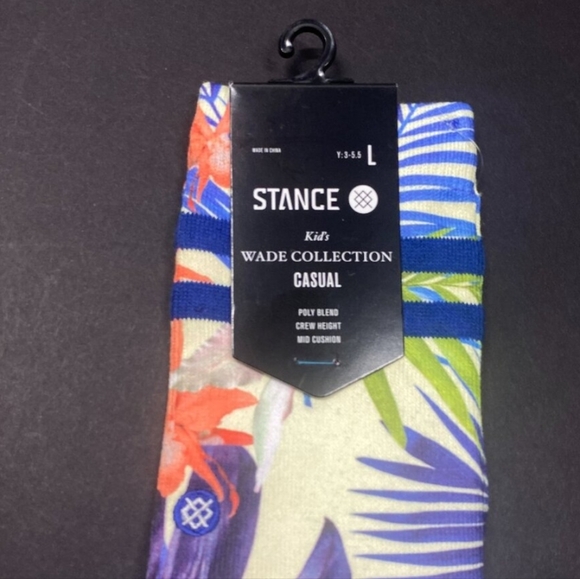 NWT Kid's Wade Collection Stance Floral Socks - Blue and White - Picture 3 of 4